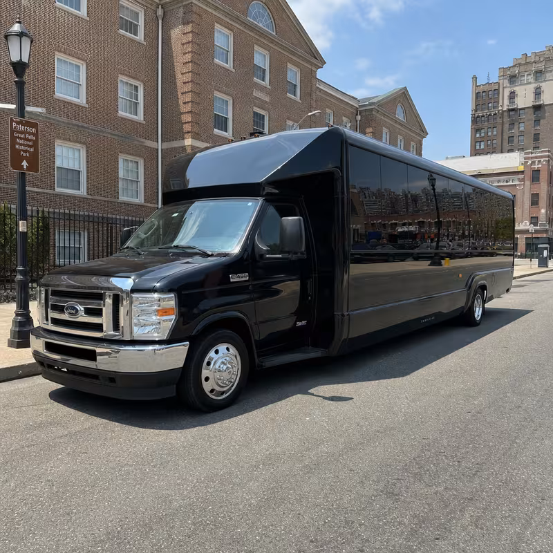 15 Passenger Party Bus