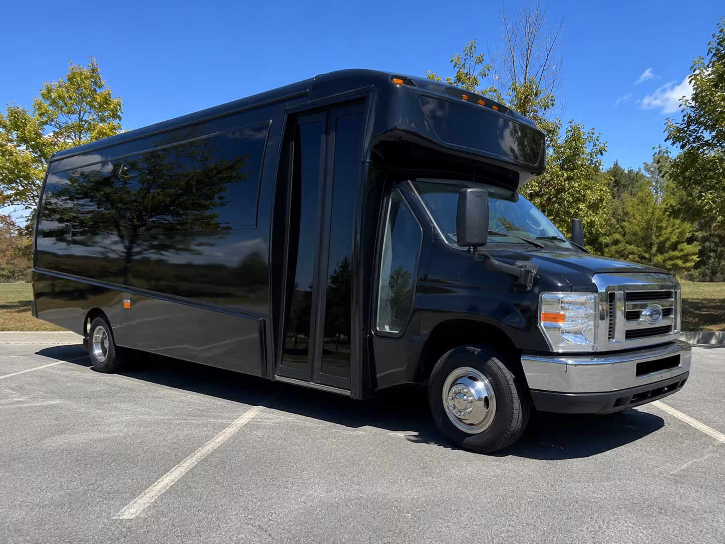 Paterson Airport Shuttle & Transportation party bus exterior