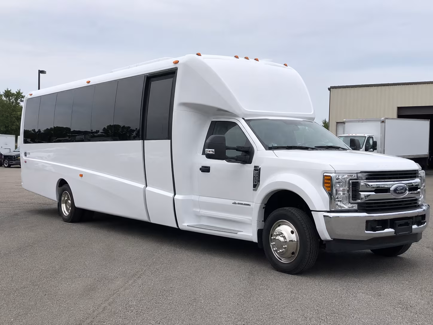 Paterson Airport Shuttle & Transportation party bus exterior